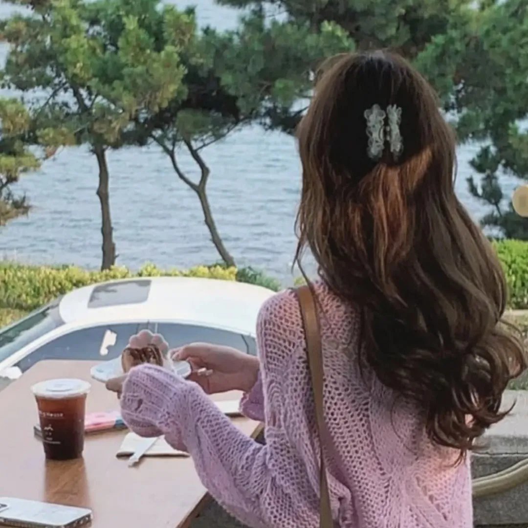 候燕
